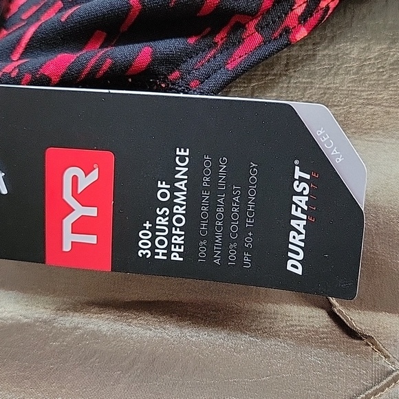 NWT- TYR ‘Perseus’ UPF50+ Swim Briefs - Picture 3 of 6